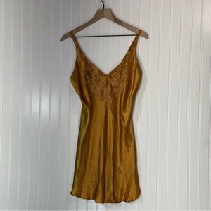 VTG 90s NWT Victoria’s Secret Gold Silk Slip Dress Floral Embroider 100% Silk M
